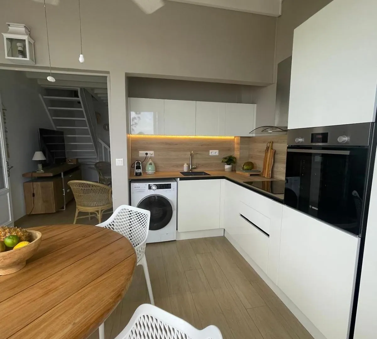 1 Chambre, Piscine & Plage, Proche Aeroport Baie Nettle
