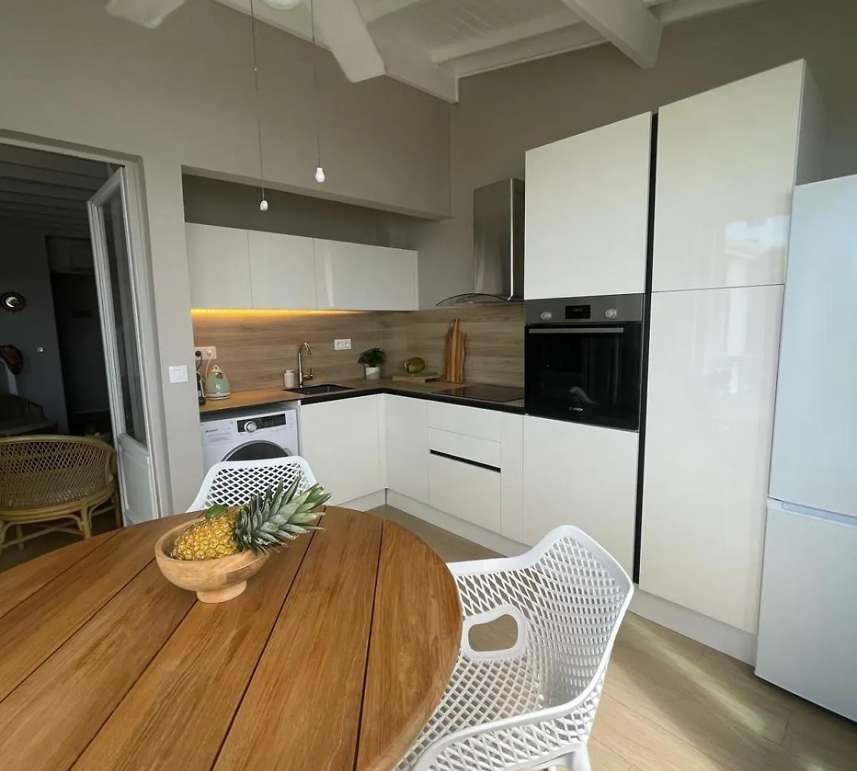 Διαμέρισμα 1 Chambre, Piscine & Plage, Proche Aeroport Baie Nettle