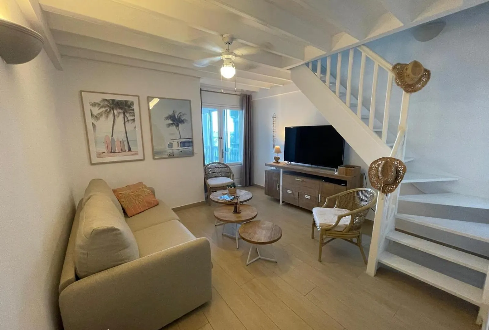 Διαμέρισμα 1 Chambre, Piscine & Plage, Proche Aeroport Baie Nettle